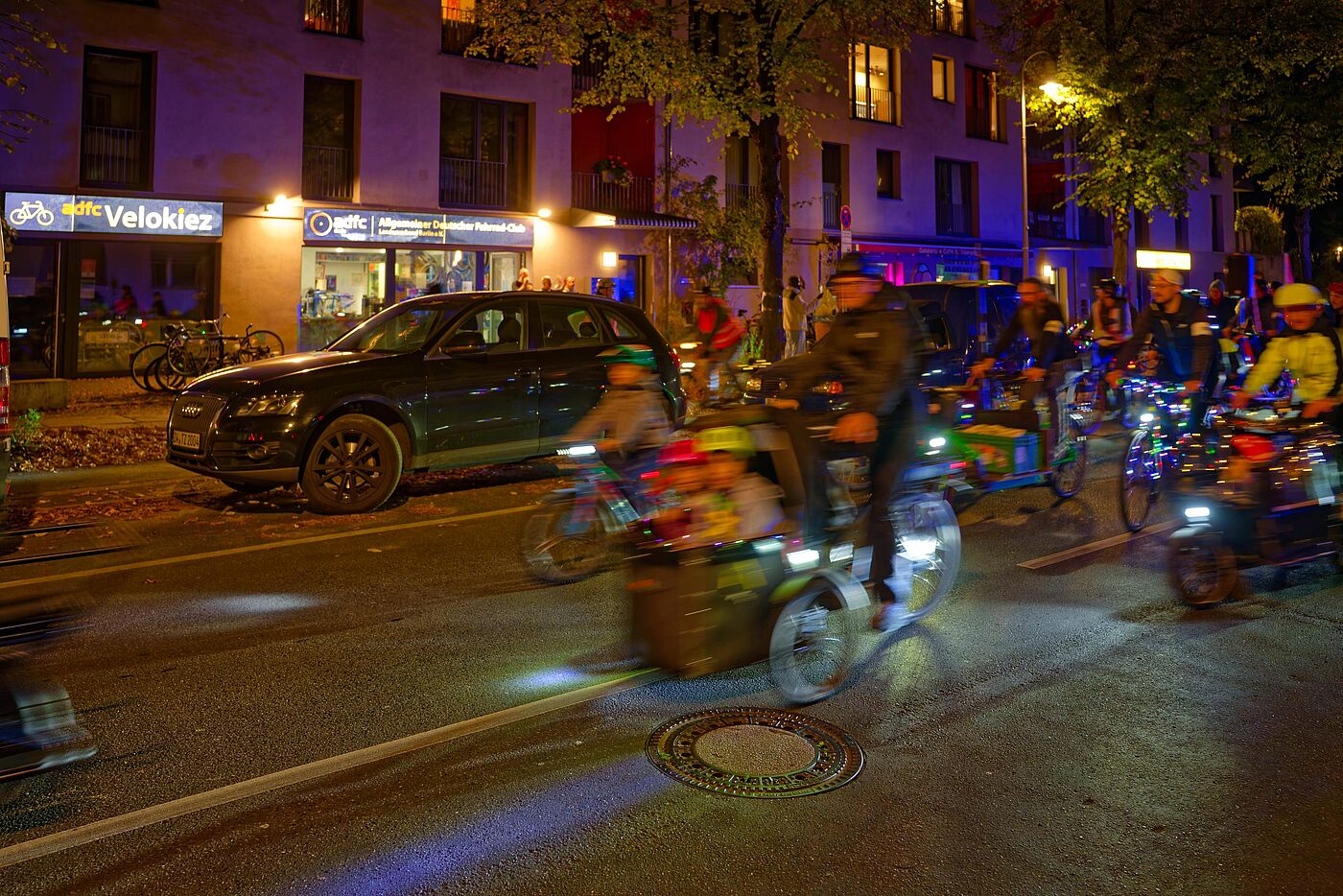 Die ADFC-Lichterfahrt 2026 führt auch am Velokiez vorbei Die ADFC-Lichterfahrt 2026 führt auch am Velokiez vorbei
